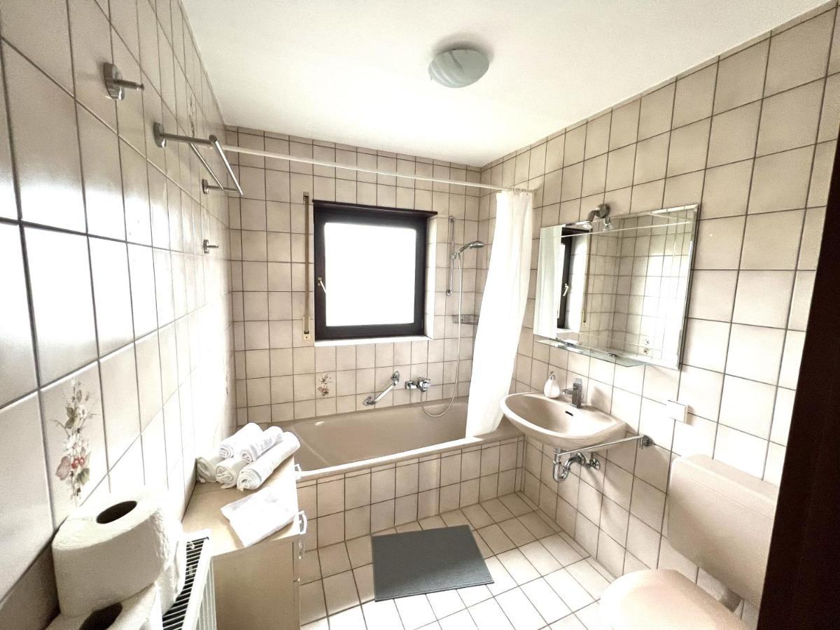 Grosse Ferienwohnung, Apartment In Leimen Wehome Komfort Leimen (Baden) Exterior foto